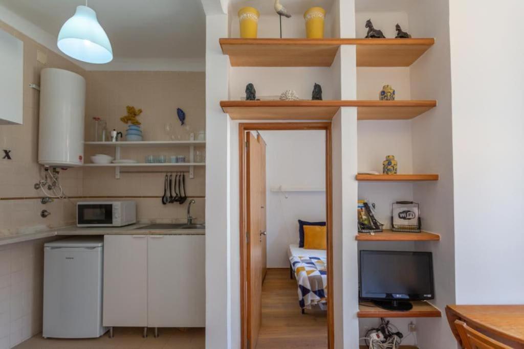 Апартаменты Loft Mouraria Лиссабон Экстерьер фото