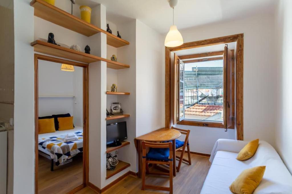 Апартаменты Loft Mouraria Лиссабон Экстерьер фото